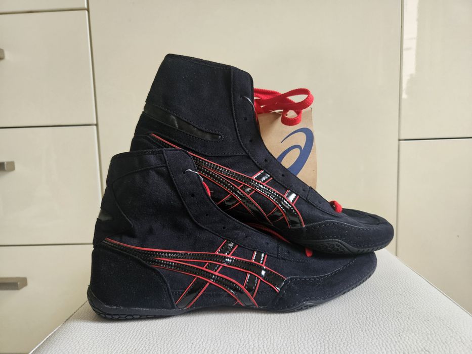 Японски борцовки Asics нови, 3 модела, големи размери
