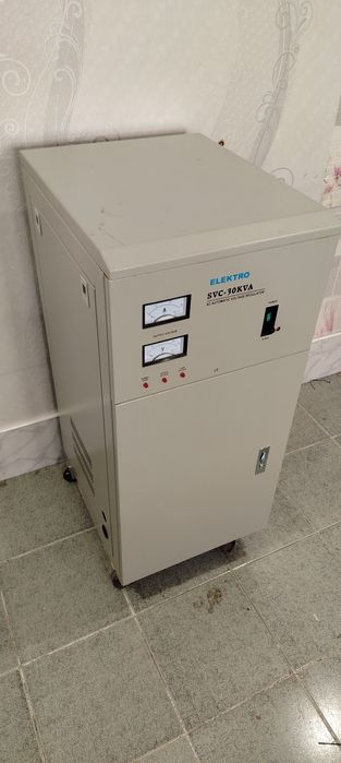 Продам стабилизатор напряжения