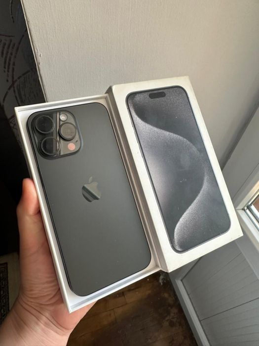 Iphone 15 pro max 256гб 89%