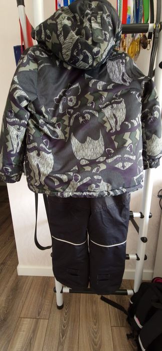 Продам зимний костюм