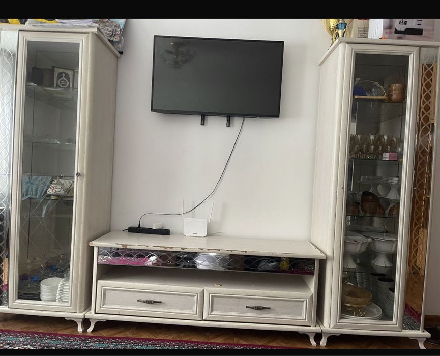 Гаритура с телевизором