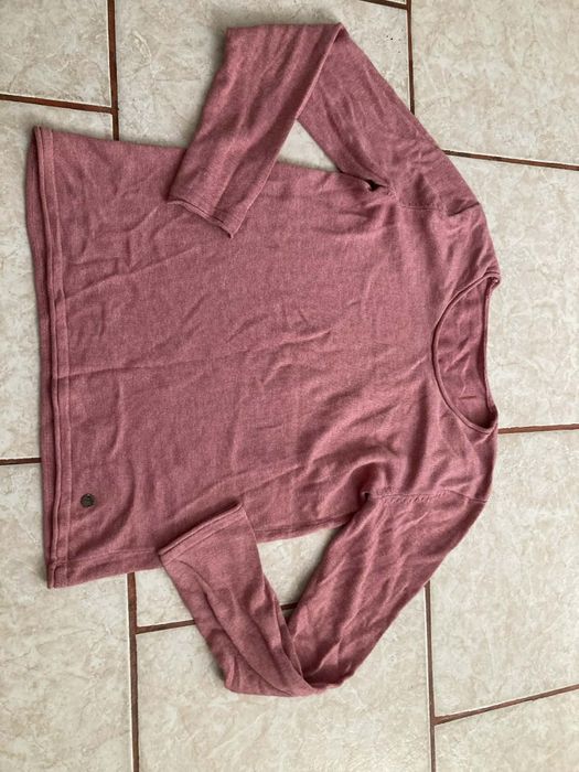 Vând bluza și pantaloni copii