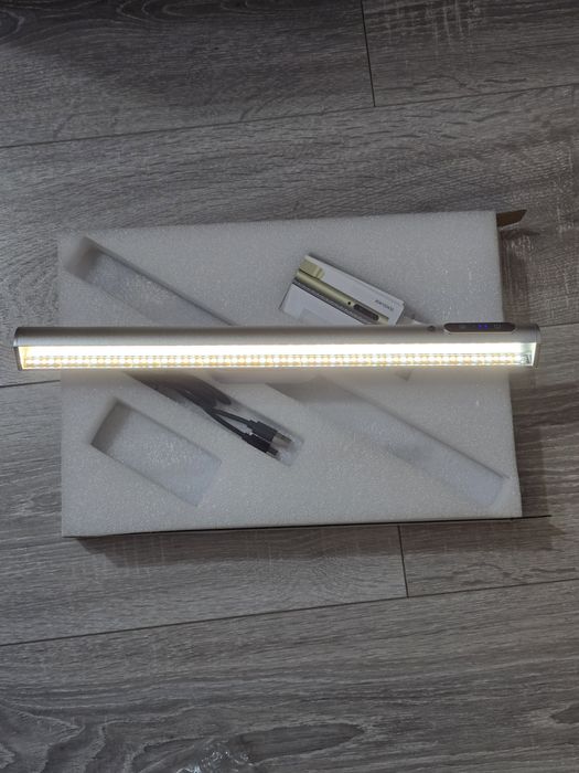 Lampă LED sub dulap cu baterie 4000mAh – Telecomandă, Magnetică