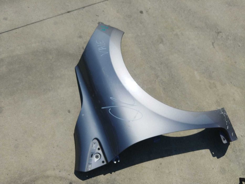 aripa dreapta fata renault clio 4
