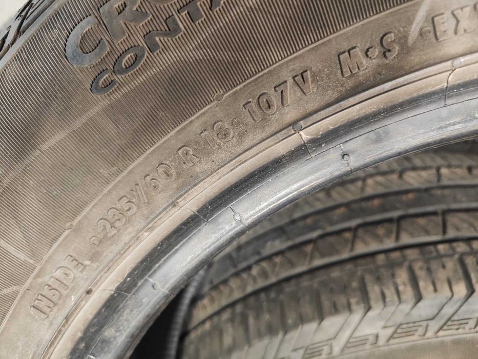 4бр.всесезонни гуми 235/60/18 Continental