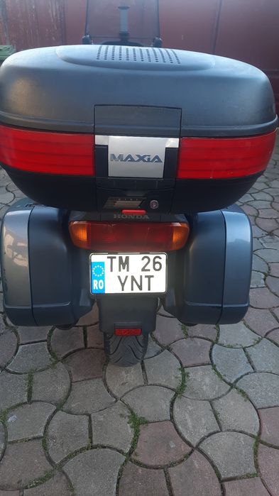 Vând motocicletă honda pan european ST 11oo