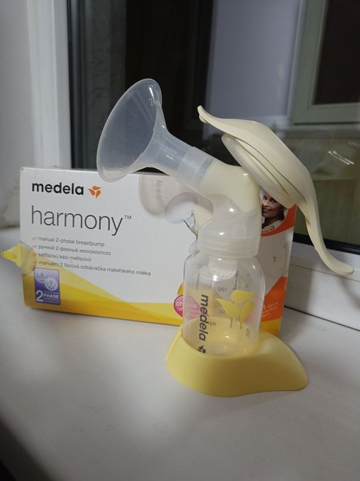 Молокоотсос Medela