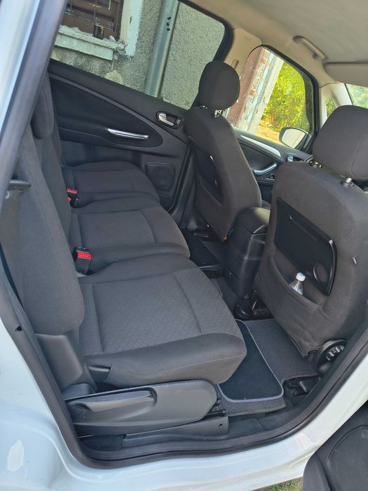 Продавам ford C Max 2010г дизел