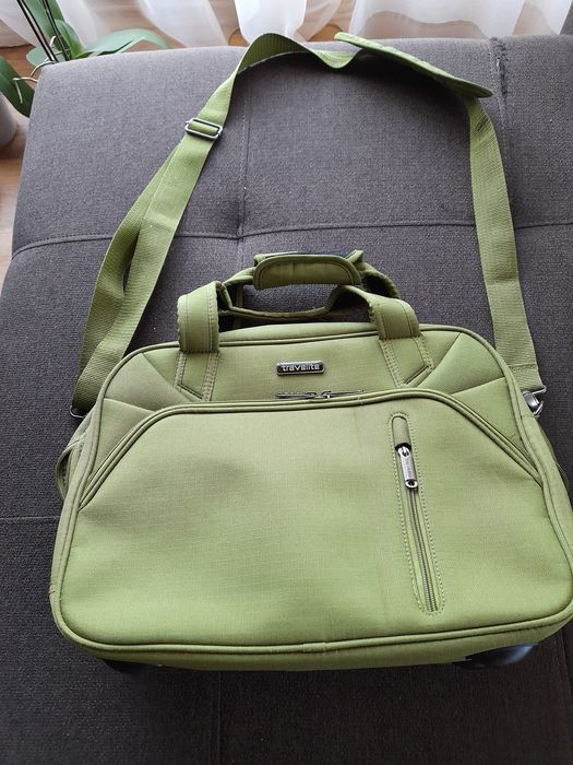 Geata de umăr si rucsac