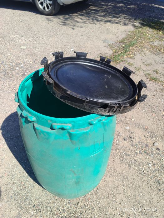 Бочка пластиковая 135 литров