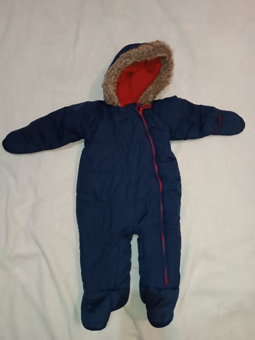 Бебешки космонавт, два броя