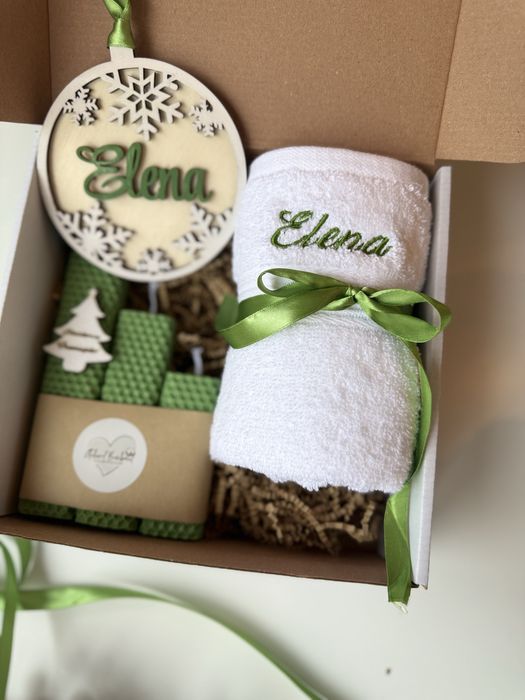 Set cadou craciun/glob personalizat ,ingeras brad ,prosop personalizat