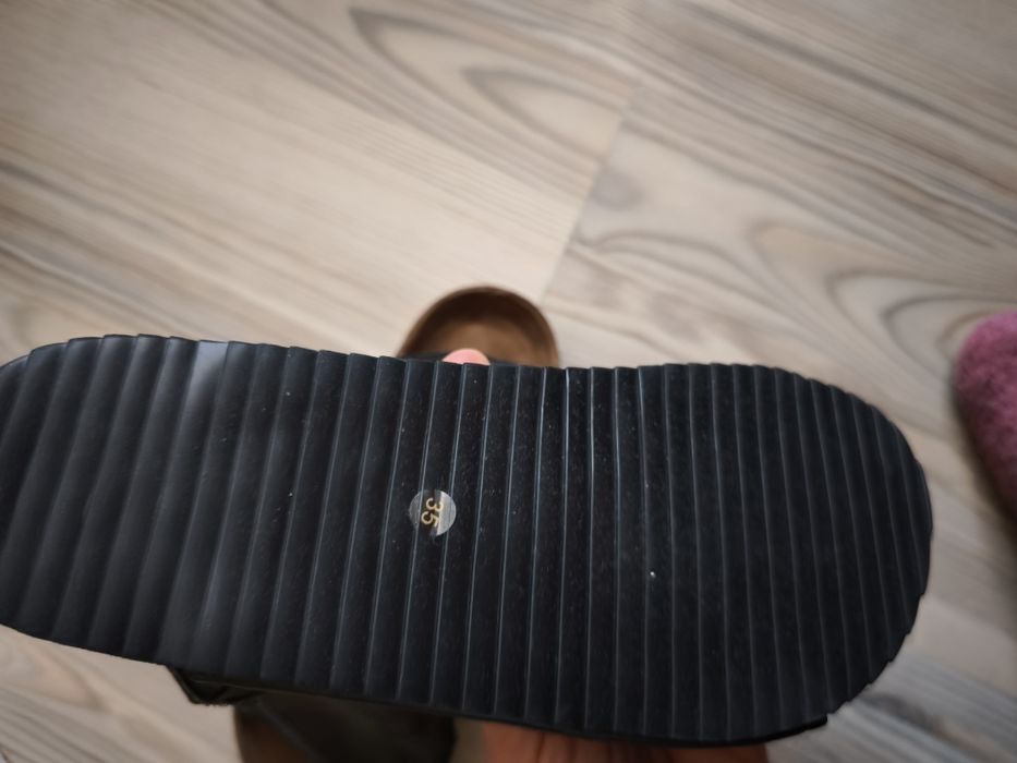 Маратонки Nike и нови сандали за момче