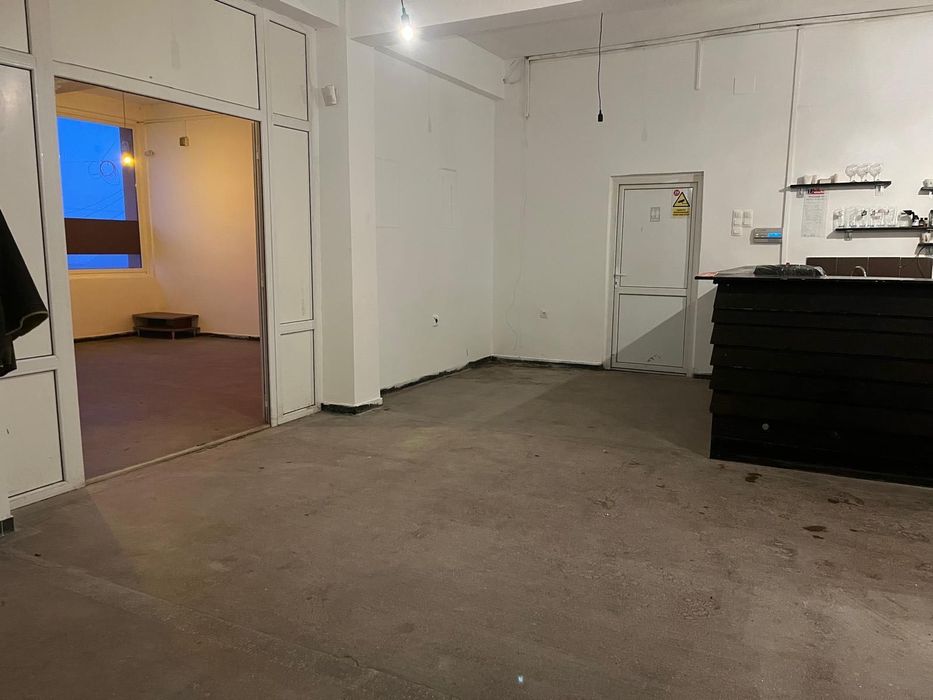 2 x Spatiu Comercial 112mp2 de Inchiriat - UltraCentral in Comuna Coteana