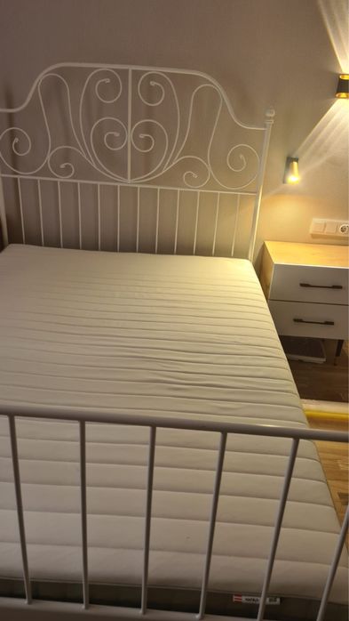 Продам кровать икеа 140*200