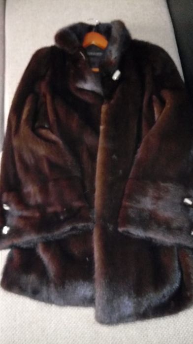 Шуба норковая. 52- 54