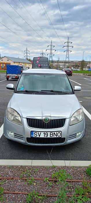 Vând Skoda Fabia