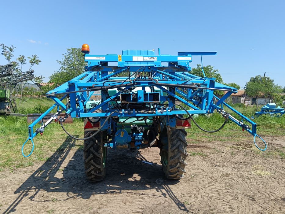 Instalație erbicidat Berthoud 3200 litri 24 metri