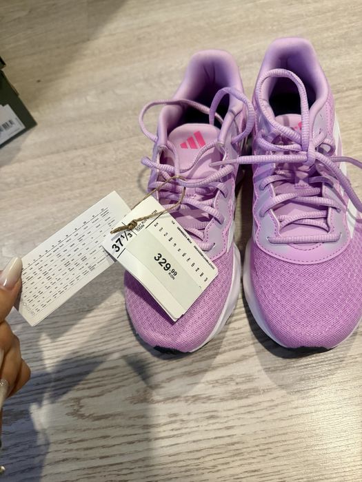 Adidasi adidas noi 37