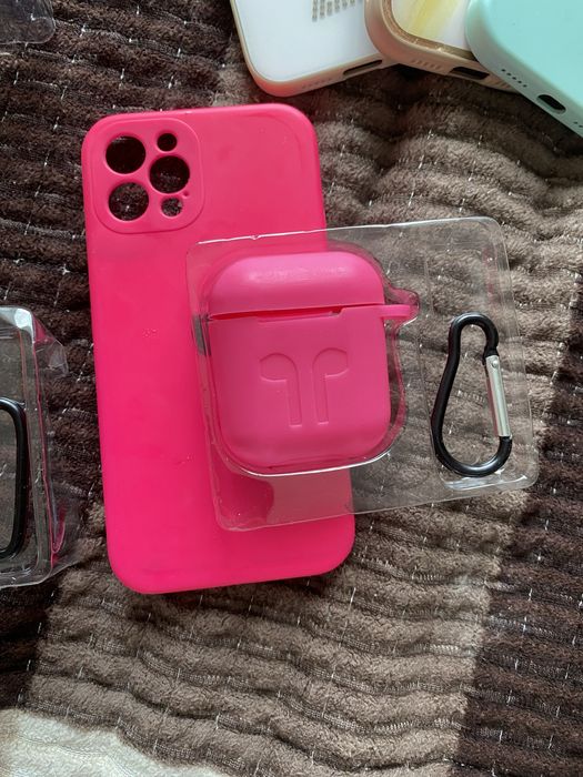 Б/У Чехлы для AirPods 2, Iphone 12 pro