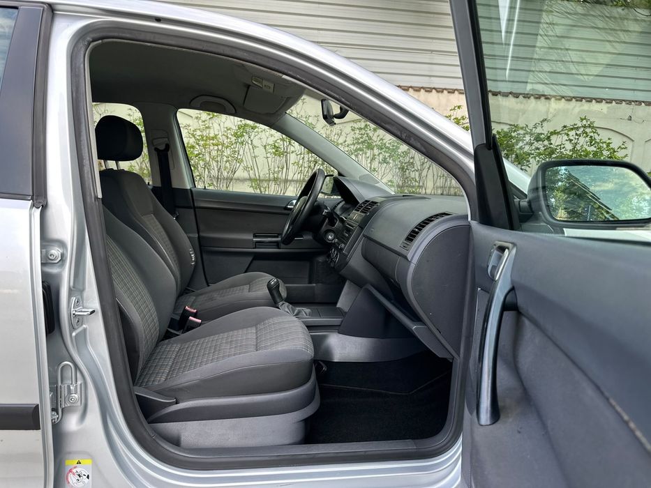 Volkswagen Polo 1.2 benzina / Euro4 /99.000km/geamuri electrice/Servo directie/Aer conditionat/Euro4/pret discutabil