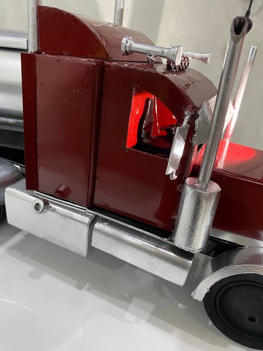 Продаётся макет фуры с цистерной