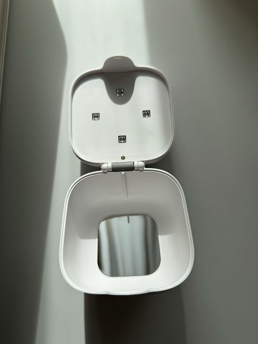 Sterilizator UV portabil pentru suzete, Nuby