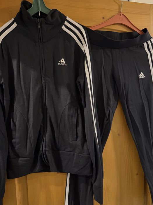 Оригиналек комплект Адидас