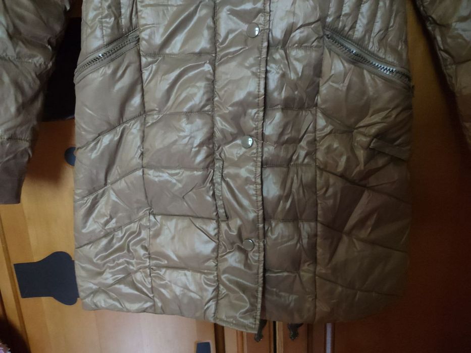 Куртка зимняя. Очень теплая. XS размер новая