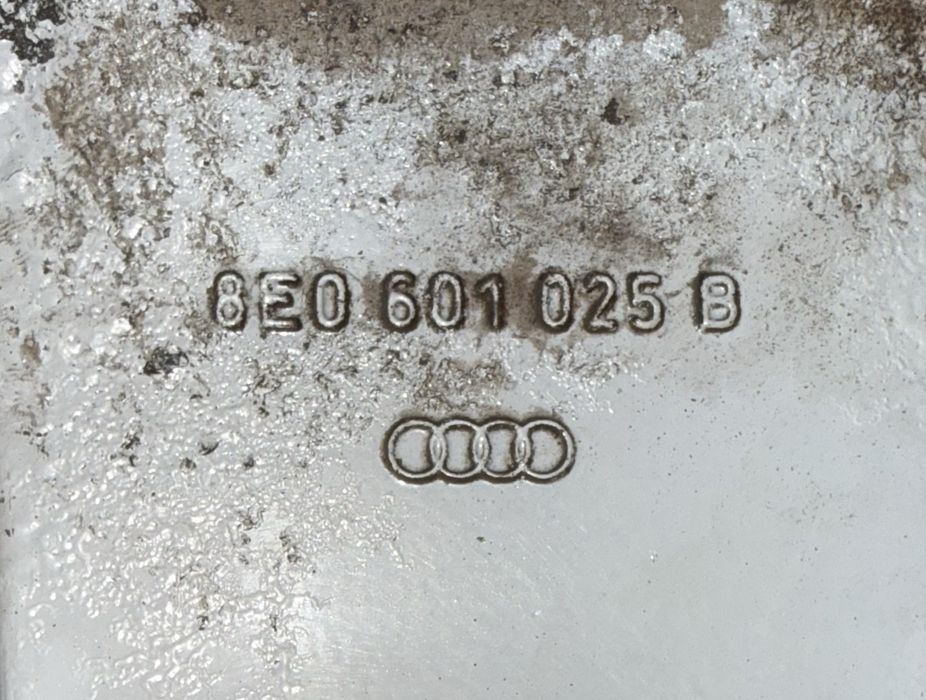 215/55/16 джанти с гуми за Audi