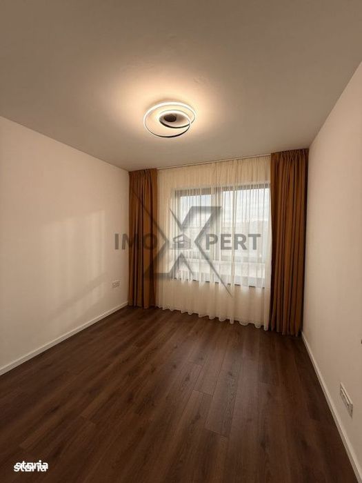 Apartament 4 camere, parcare, zona semicentrala