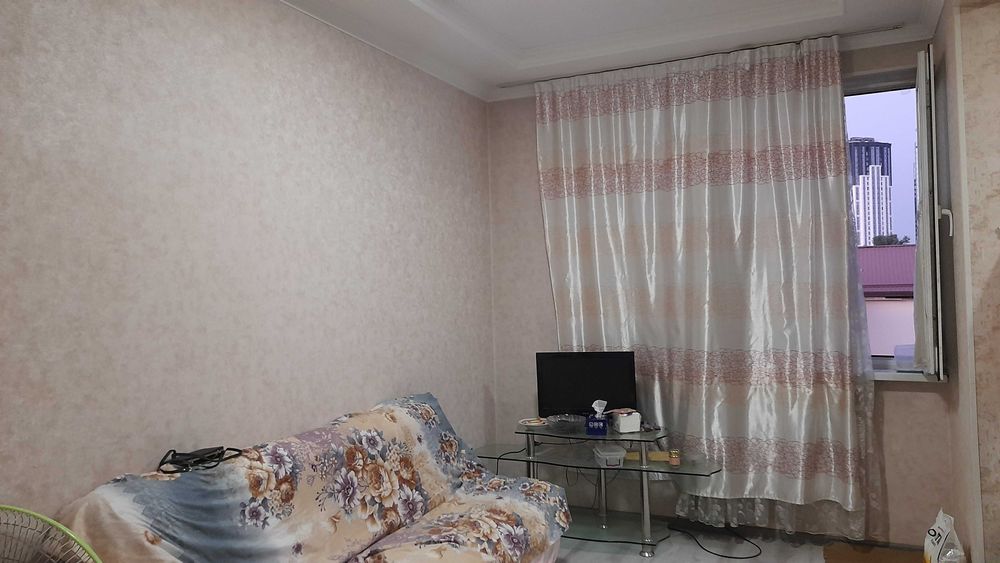 Продаётся квартира Мирзо Улугбекский район,Метро  Буюк Ипак йули