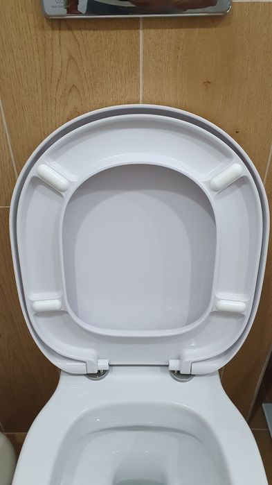 Capac WC Ideal Standard (ca nou-2 buc.)