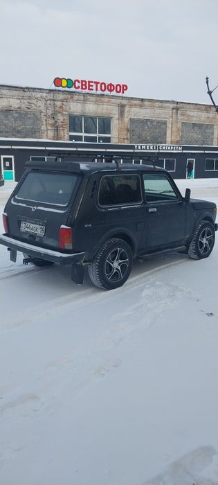 Нива  21213  Сатамын