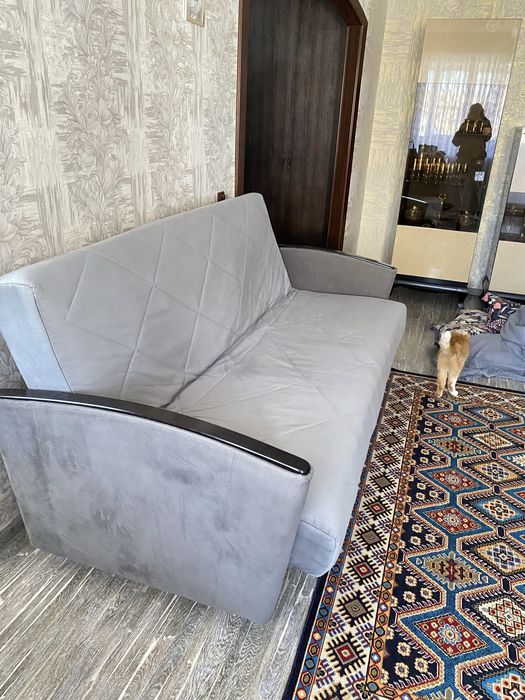Продам диван 2метра