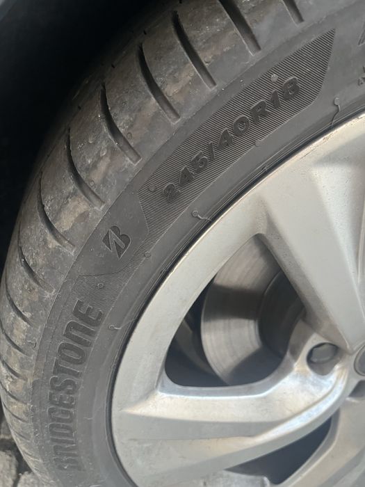 Vand 4 anvelope vara Brigstone TURANZA 245/40/R18
