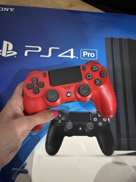 Продавам ps4 pro