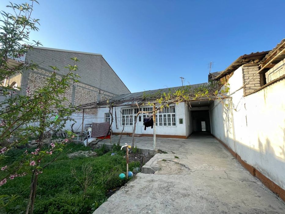 Первоначально 20 тыс остальные можно по месяцам отдавать Не дорого! Ср