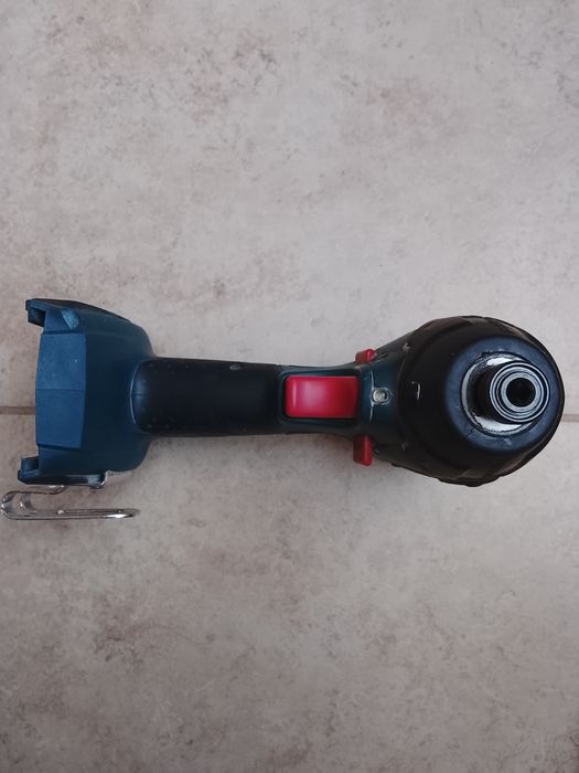 Импакт Bosch 18v