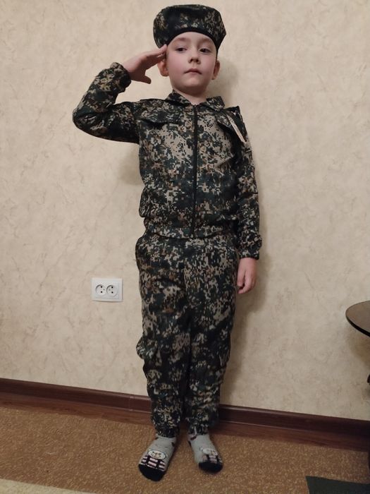 Военный костюм от3-11  лет. Новый