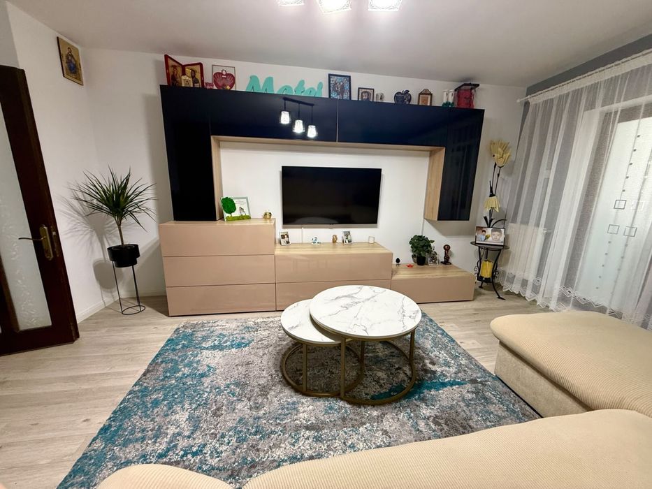 Apartament de vânzare - confort, eleganță si liniste, gata de mutare - zona deal