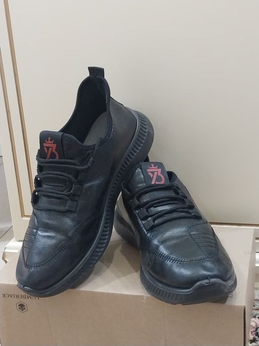 Продается обуви для мальчиков