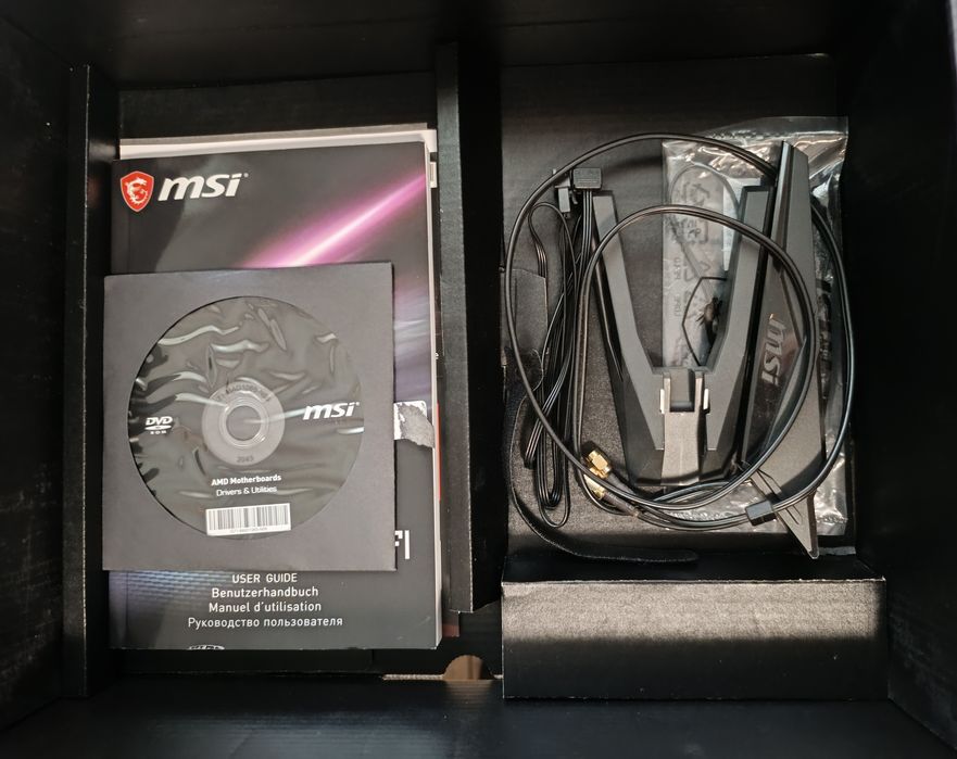 Дънни платки AMD X570 чипсет (AM4)