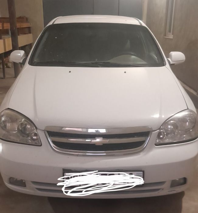 Lacetti 1.8 yaxshi holatda
