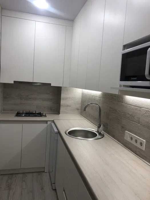 Сдаётся квартира на ЦУМе