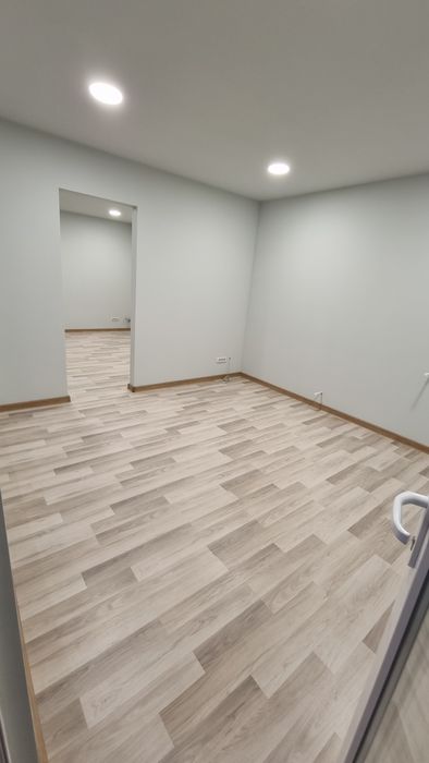 Hală de închiriat 2500€
