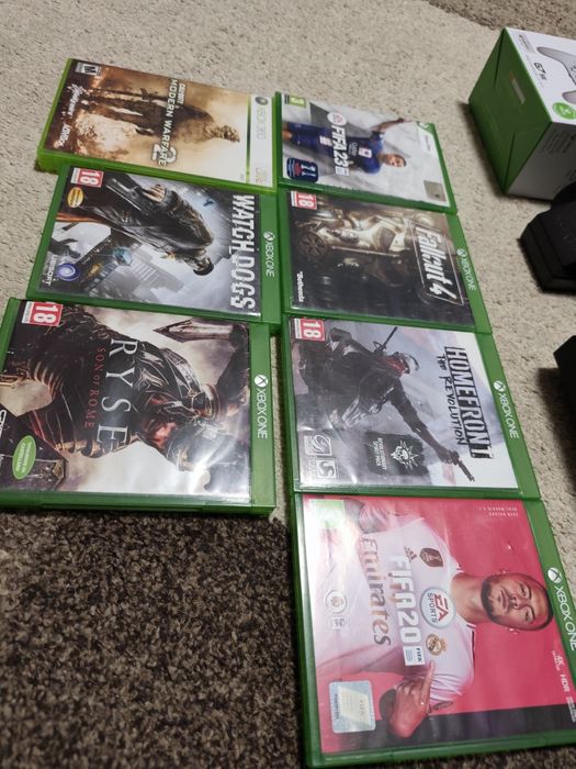 Xbox one  cu kinekt si jocuri