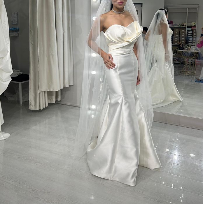 Продам свадебное платье,одеваюсь только один раз.