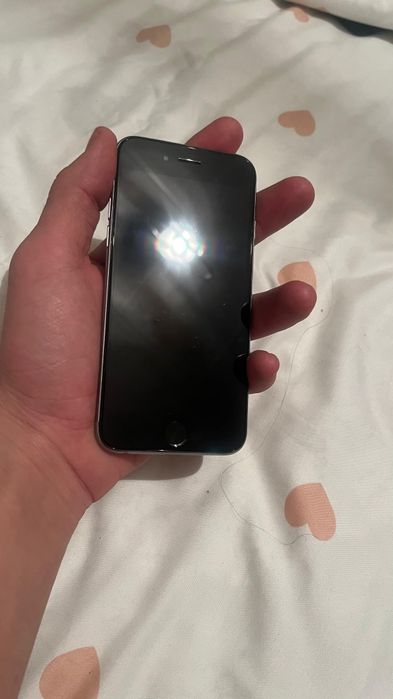 Айфон 6 почти новый