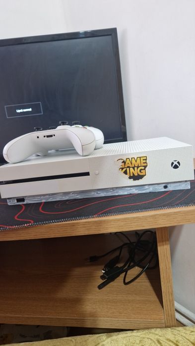 Xbox one 1t inclus cu gta 5+